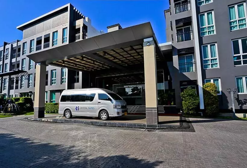 هتل Crystal Suites Suvarnbhumi Airport
