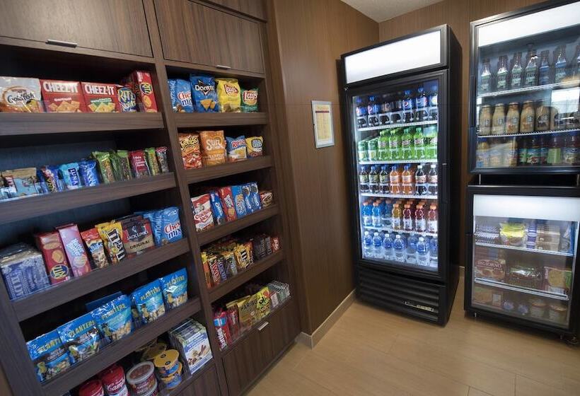 ホテル Fairfield Inn & Suites By Marriott Scottsbluff