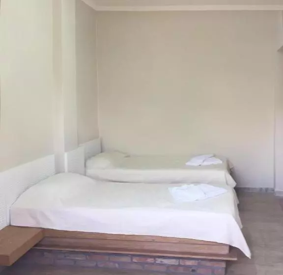 בית מלון כפרי Golden Sun