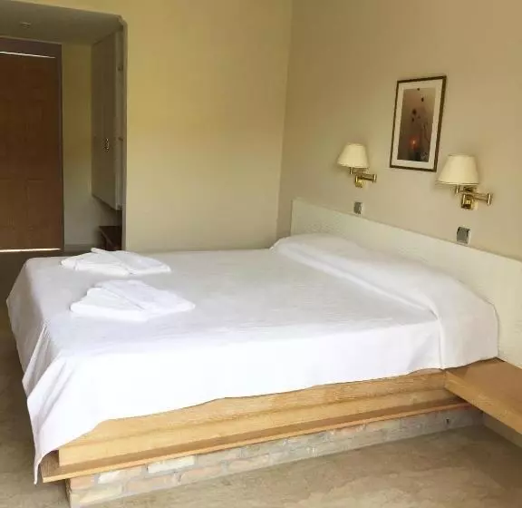 בית מלון כפרי Golden Sun