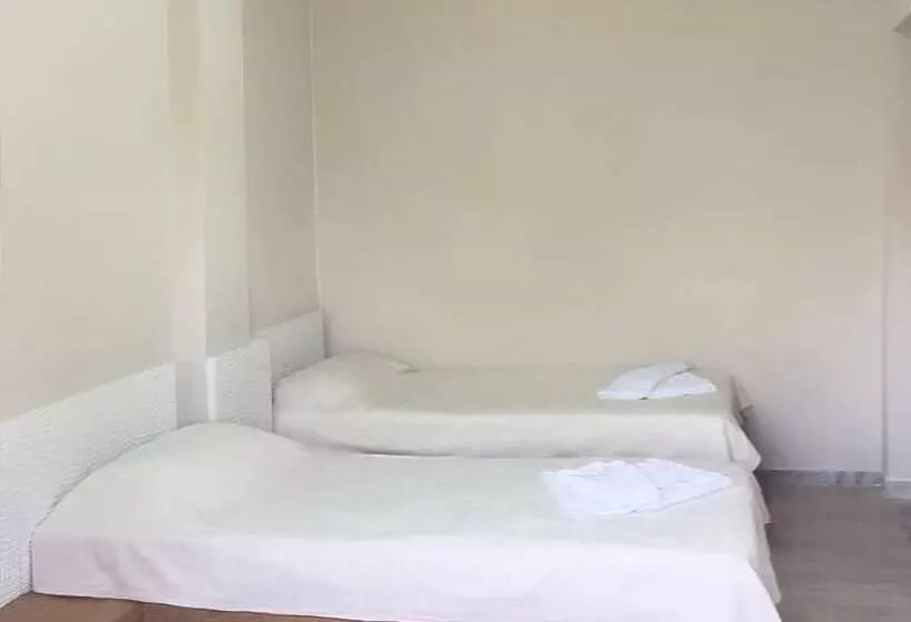 בית מלון כפרי Golden Sun