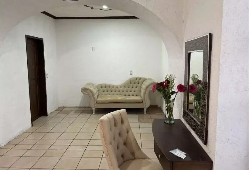 ホテル Hacienda Ventana Del Cielo