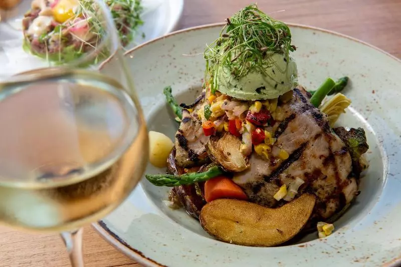 Hotel The Hi Lo, Autograph Collection