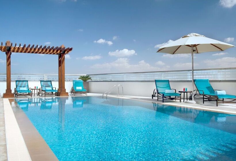 هتل Hilton Garden Inn Dubai Deira