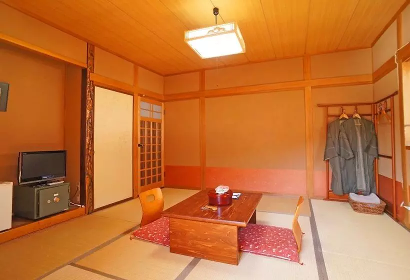 هتل Hot Spring Inn Banya