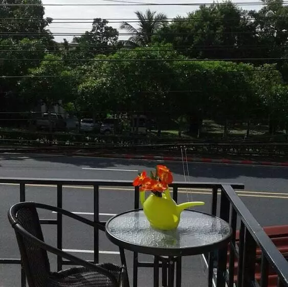 Hotelli Khao Lak Traveller Lodge