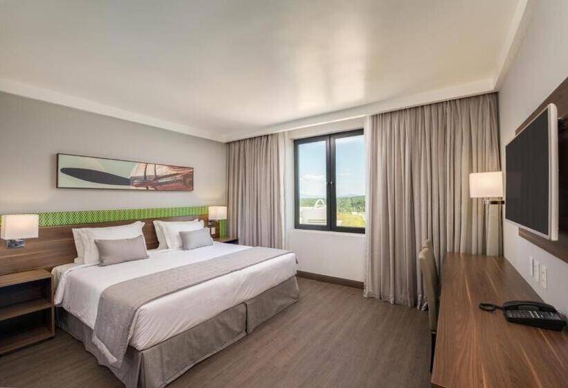 Отель Linx Confins