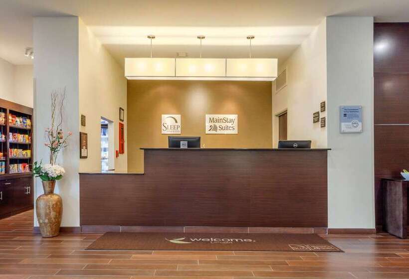 فندق Mainstay Suites Lincoln University Area