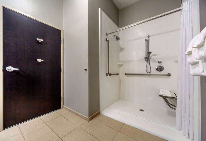 فندق Mainstay Suites Lincoln University Area