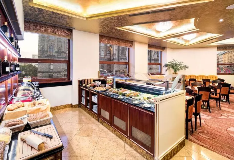 هتل Occidental Praha Wilson