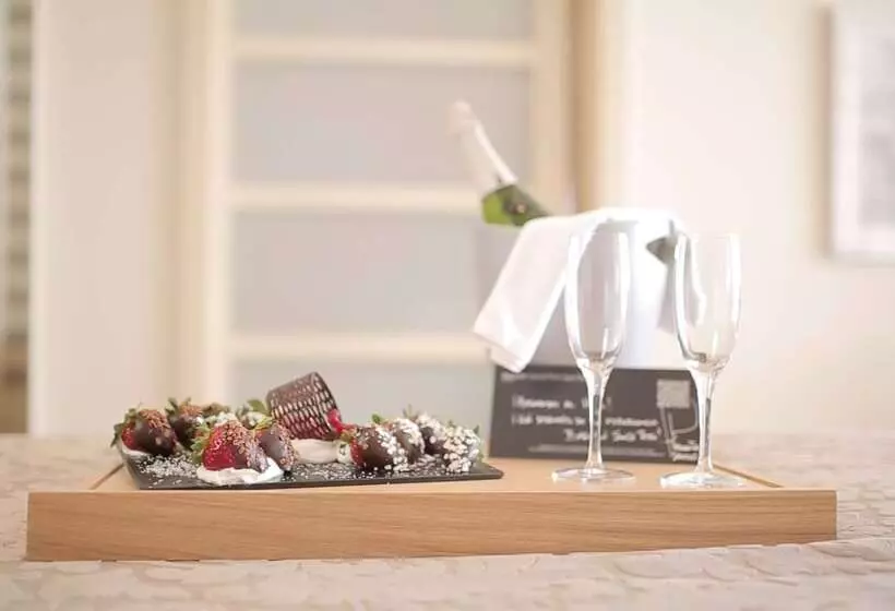 هتل Occidental Praha Wilson