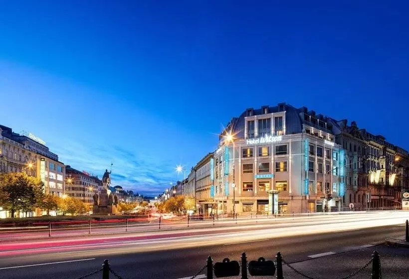 هتل Occidental Praha Wilson