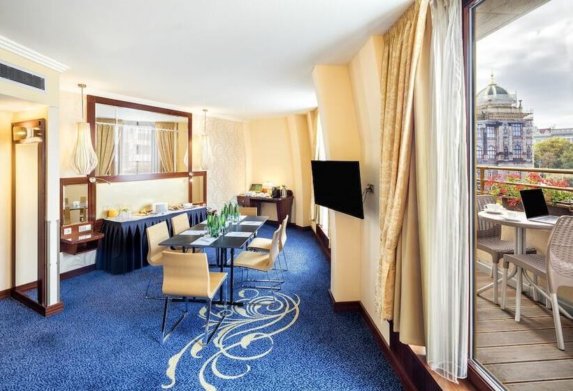 هتل Occidental Praha Wilson