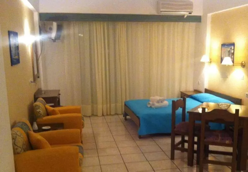 هتل Poledas Apartments