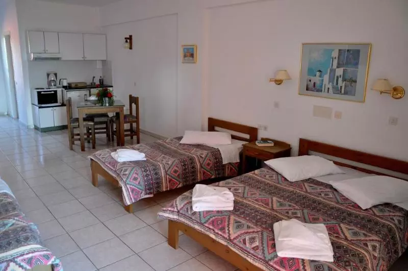 هتل Poledas Apartments