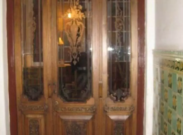 هتل Posada Casa De Borgoña