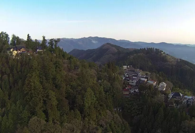 Hotel Shukubo Komadori Sanso