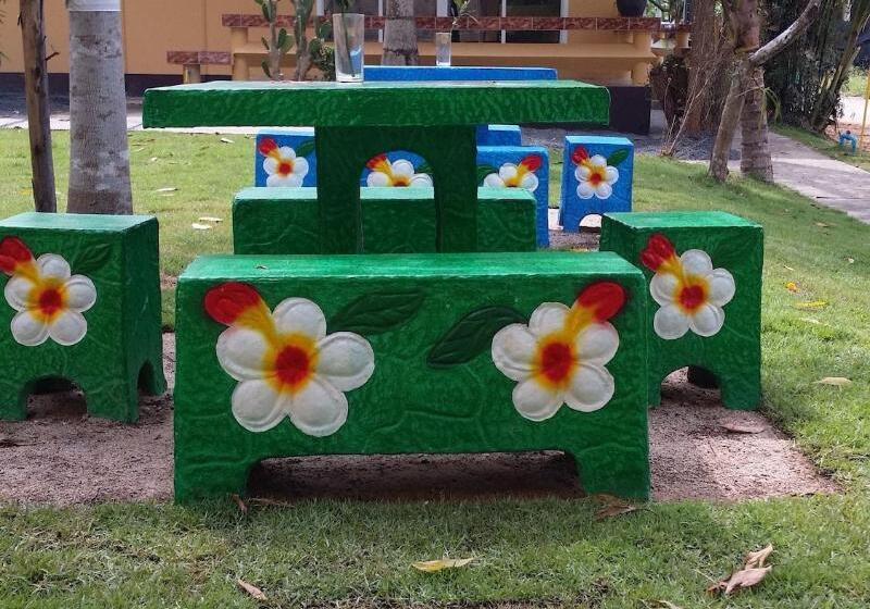 בית מלון כפרי Spy Home