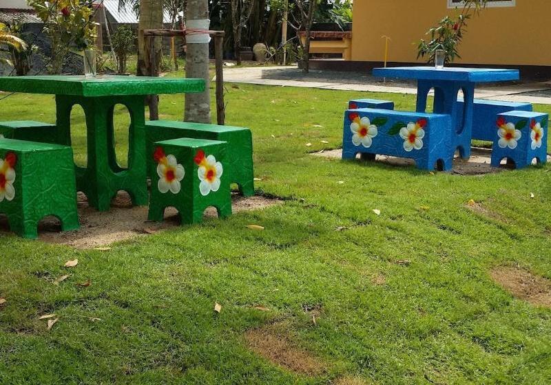 בית מלון כפרי Spy Home