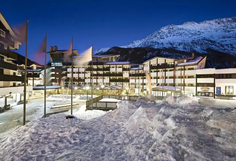 هتل Th La Thuile   Planibel