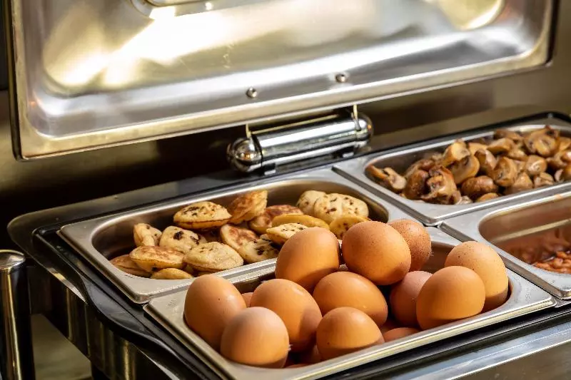 Отель Urban Lodge