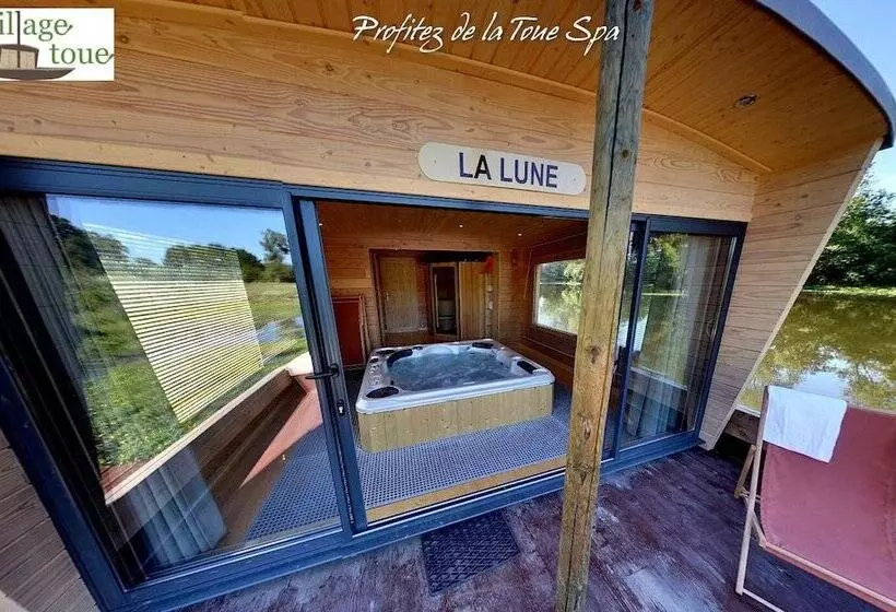 Отель Village Toue Du Domaine Des Demoiselles