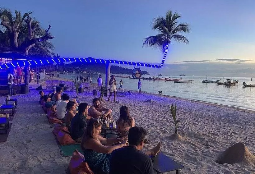 Monkey Flower Villas