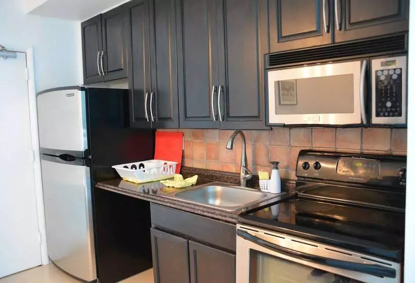 New Point Miami Beach Apartments