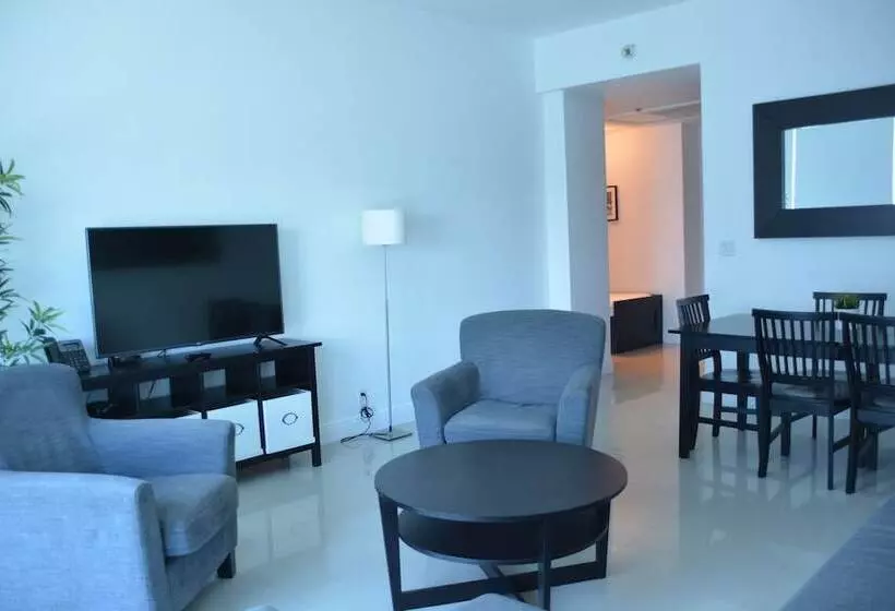 New Point Miami Beach Apartments