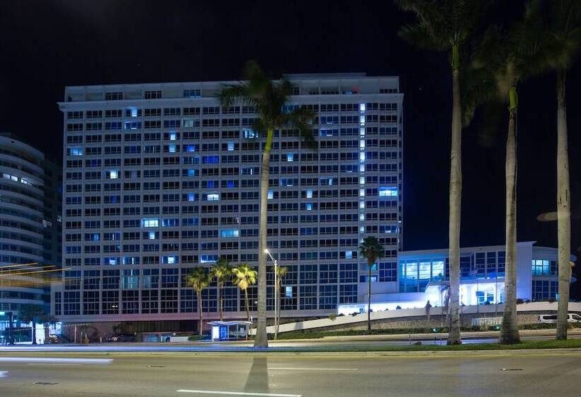 New Point Miami Beach Apartments