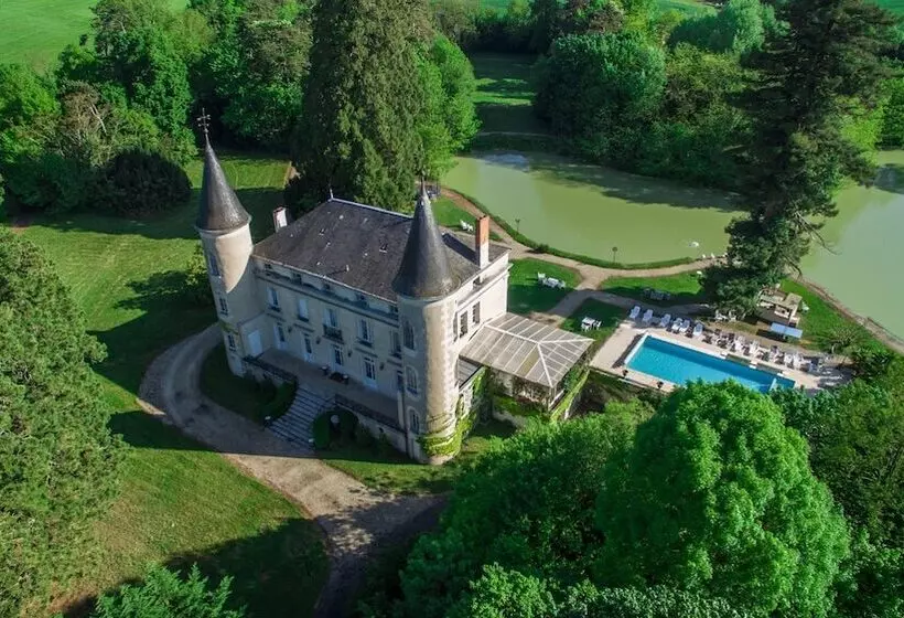 פנסיון Château Les Vallées