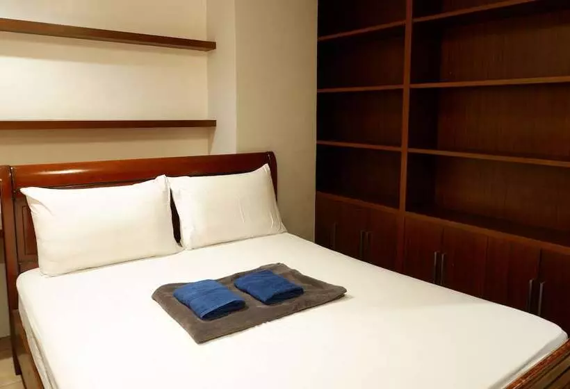 The Fort Budget Hotel Bonifacio Global City Hostel