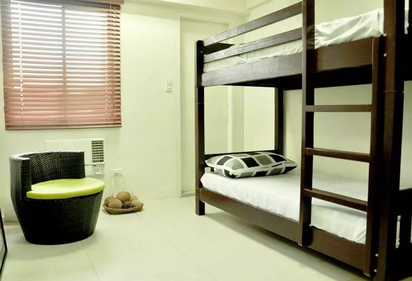 The Fort Budget Hotel Bonifacio Global City Hostel