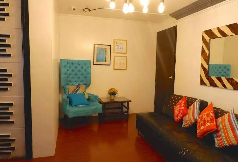 The Fort Budget Hotel Bonifacio Global City Hostel