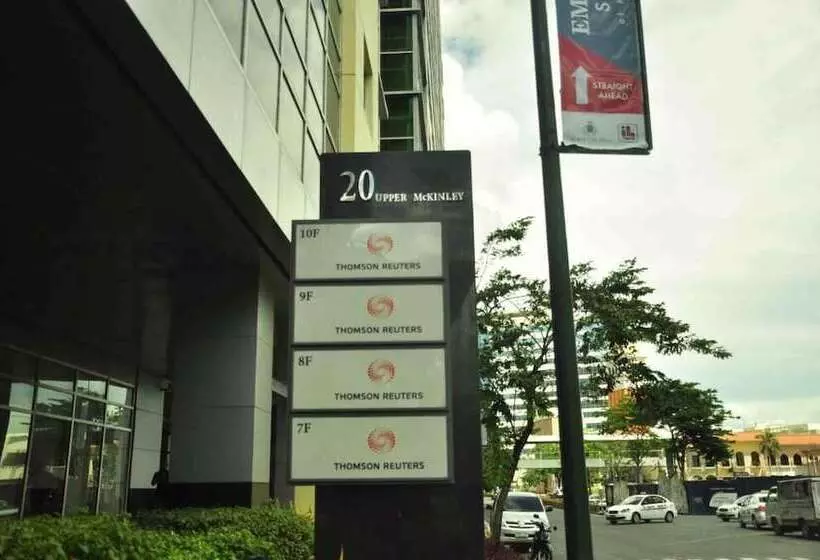 The Fort Budget Hotel Bonifacio Global City Hostel