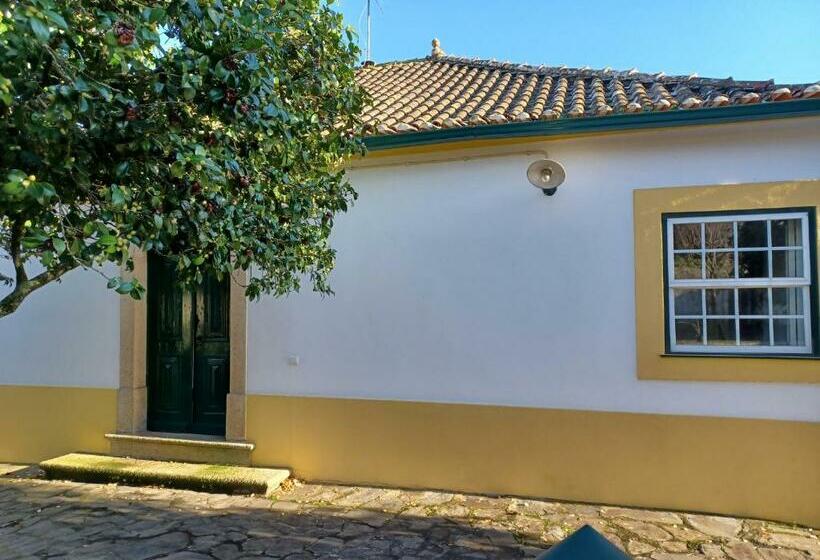 مبيت وإفطار Casa Da Ponte, Coja