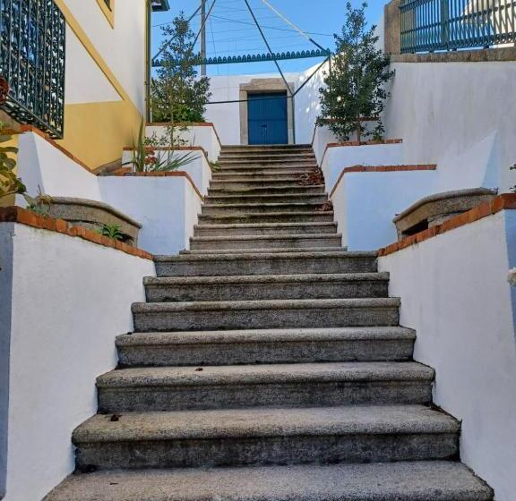 مبيت وإفطار Casa Da Ponte, Coja