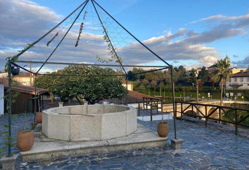 مبيت وإفطار Casa Da Ponte, Coja