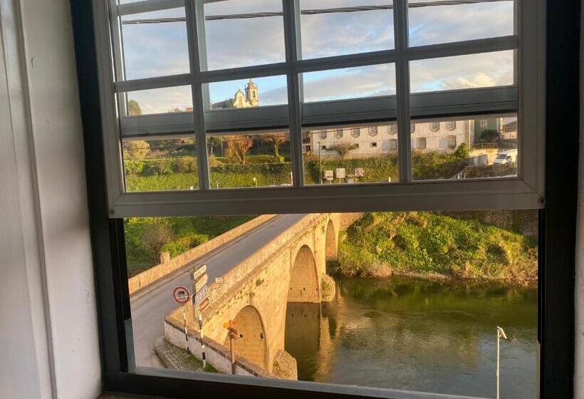 مبيت وإفطار Casa Da Ponte, Coja