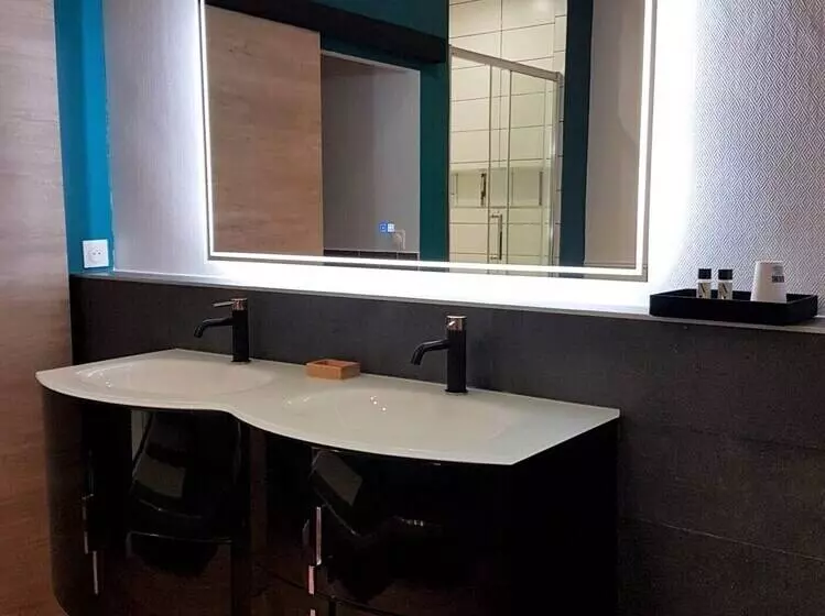 Aamiaismajoitus (B&B) Château De La Rose