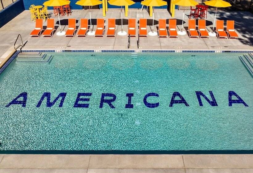 فندق Americana Motor