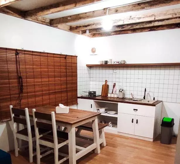 ホテル Awana Farmhouse Dieng