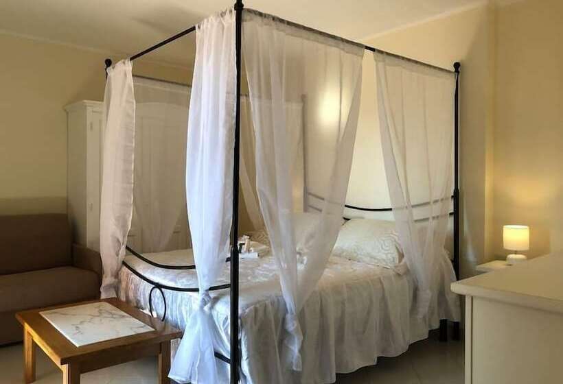 ホテル Eremo Dei Poeti Albergo Diffuso