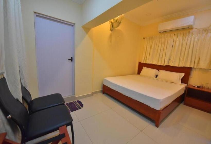 هتل King Park Resorts