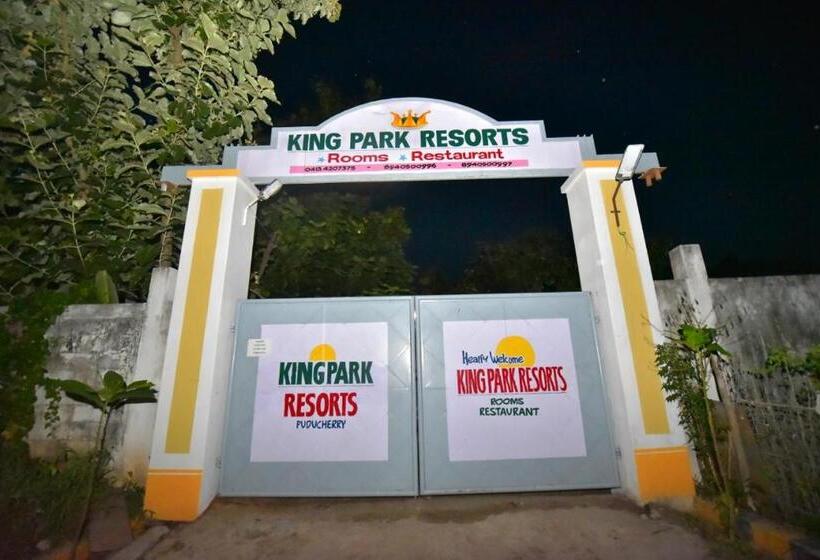 هتل King Park Resorts