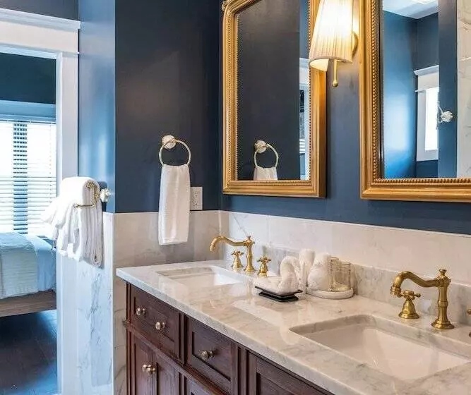 Lomakeskus The Hen Houses