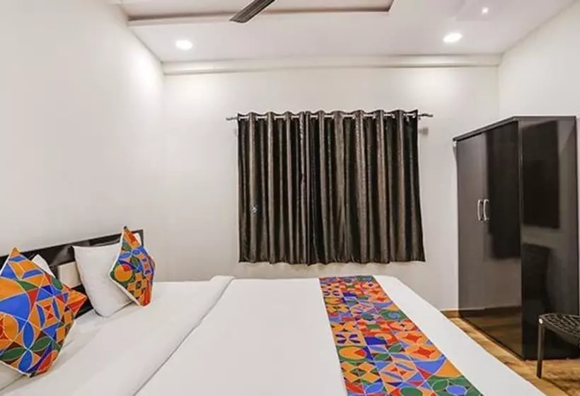 Fabhotel Royal Stay