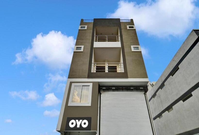 酒店 Oyo Flagship 81131 Dr Greens