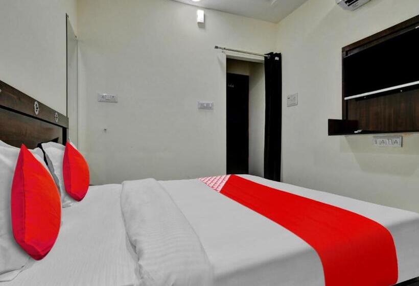 酒店 Oyo Flagship 81131 Dr Greens