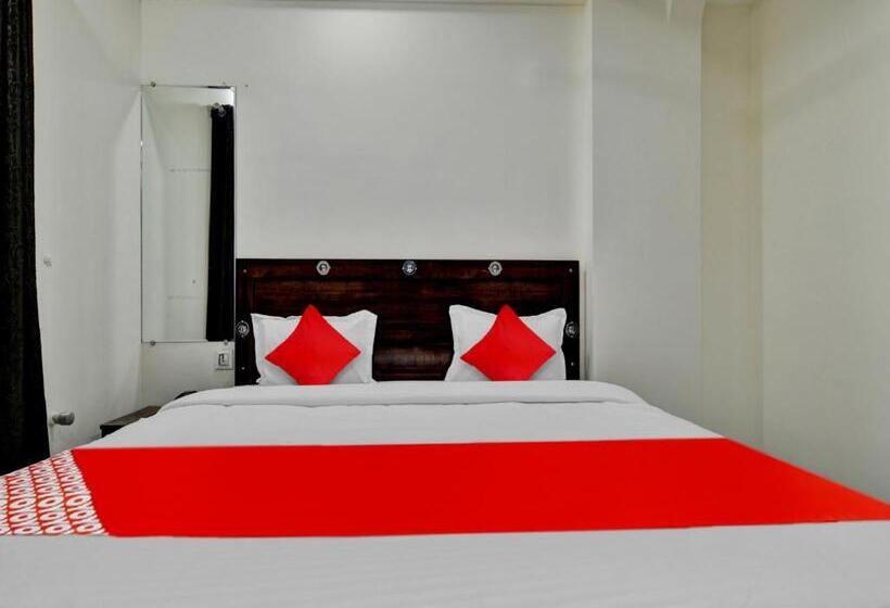 酒店 Oyo Flagship 81131 Dr Greens